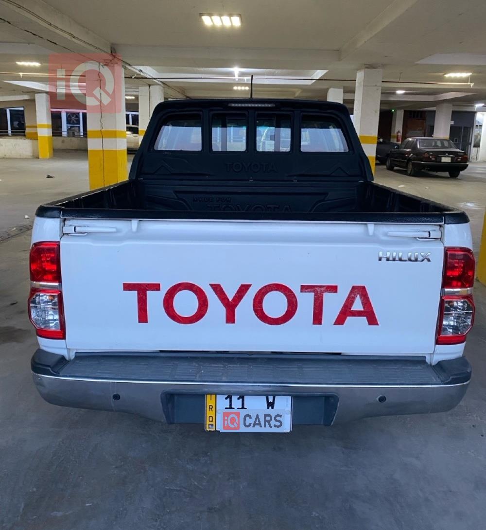 تۆیۆتا هایلۆکس